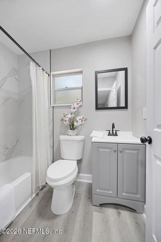 8177 WAXWING Avenue, Jacksonville, FL 32219
