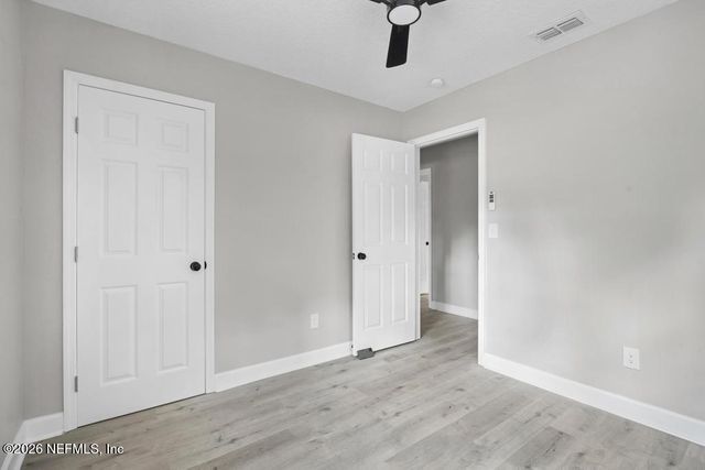 8177 WAXWING Avenue, Jacksonville, FL 32219