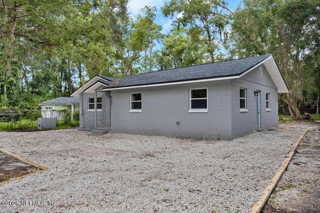 8177 WAXWING Avenue, Jacksonville, FL 32219