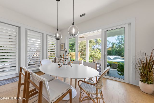 3735 GRASSEY Key, Jacksonville Beach, FL 32250