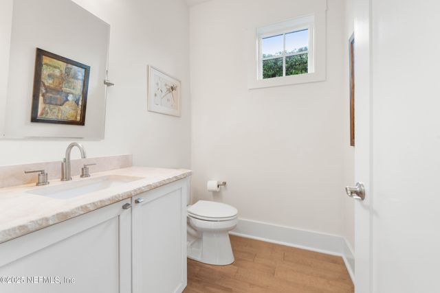 3735 GRASSEY Key, Jacksonville Beach, FL 32250