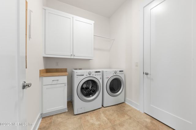 3735 GRASSEY Key, Jacksonville Beach, FL 32250