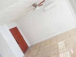 687 Karesh 3, Pomona, CA 91767