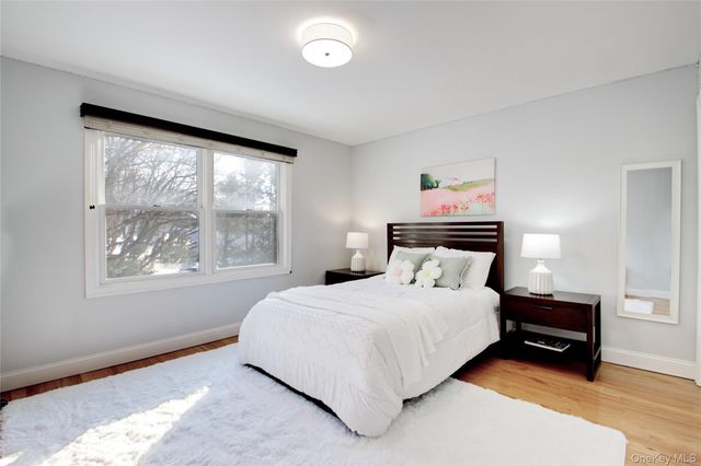 9 Revere Road, Port Washington, NY 11050