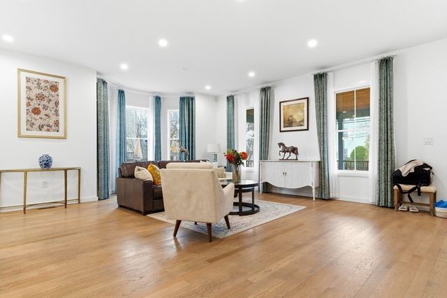 70 Walker St Front, Newton, MA 02460