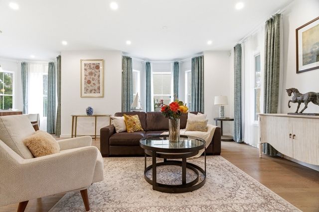 70 Walker St Front, Newton, MA 02460