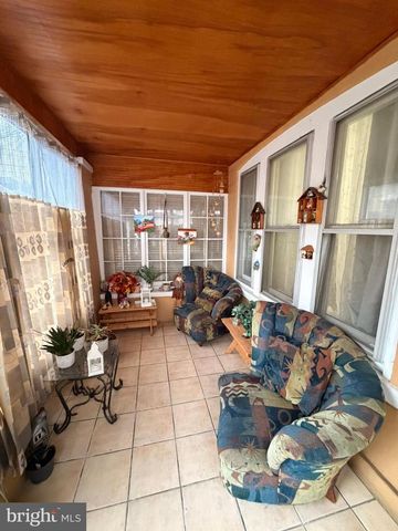 148 RANDALL AVE, Trenton, NJ 08611