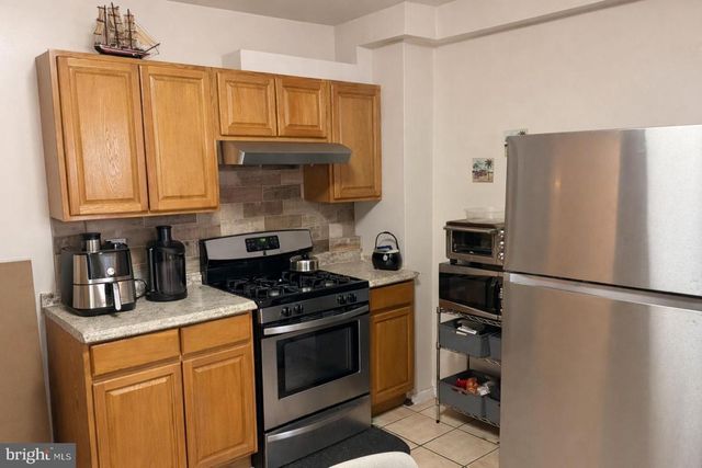 148 RANDALL AVE, Trenton, NJ 08611