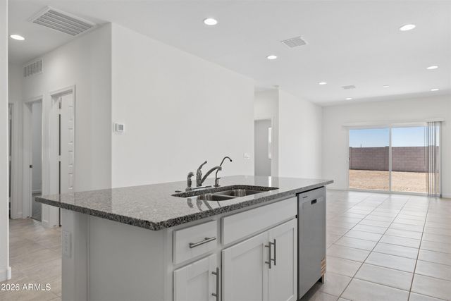5443 E Cinder Lane, San Tan Valley, AZ 85140