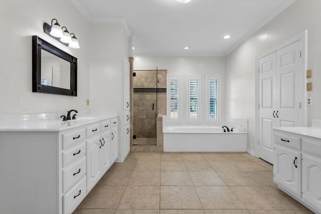 6901 April Way Circle, Plano, TX 75023