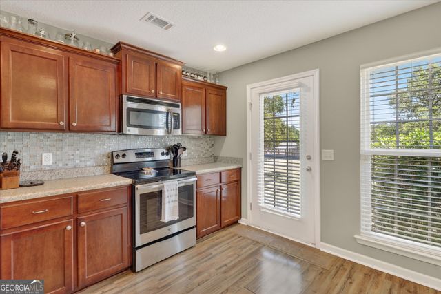312 Teakwood Court, Statesboro, GA 30458