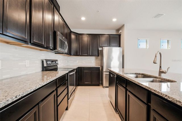 7196 ENCHANTED LAKE DRIVE, Winter Garden, FL 34787