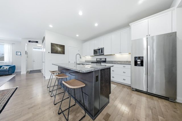 594 Zephyr Road, Williston, VT 05495