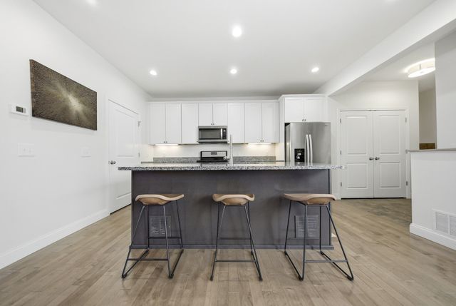 594 Zephyr Road, Williston, VT 05495