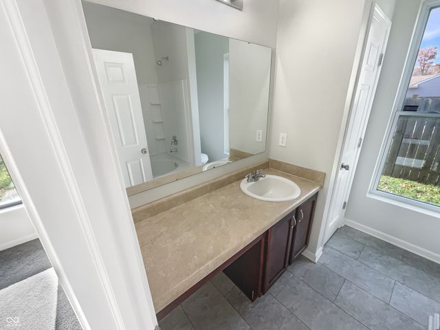 11559 Half Mile Drive, Indianapolis, IN 46235