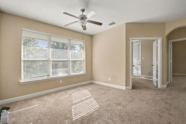 409 Via Regatta Drive, Webster, TX 77598