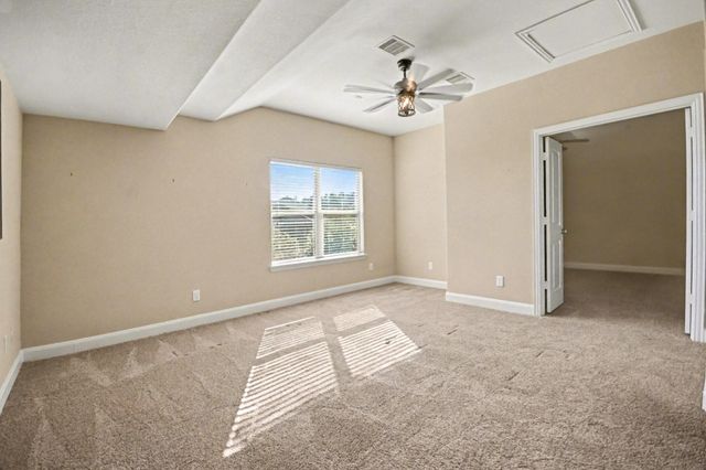 409 Via Regatta Drive, Webster, TX 77598