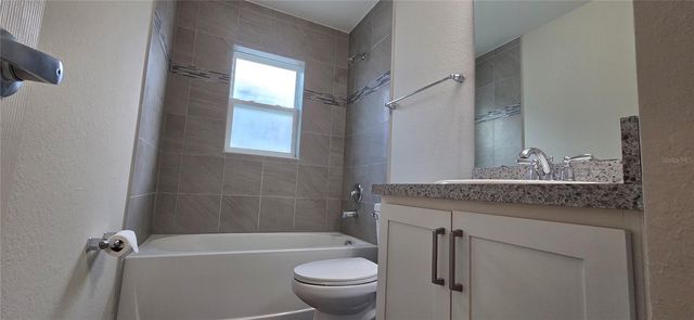 202 POLERMO AVENUE, St Cloud, FL 34771