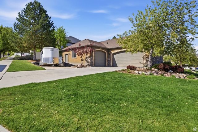 5823 W ROUND ROCK DR, Herriman, UT 84096