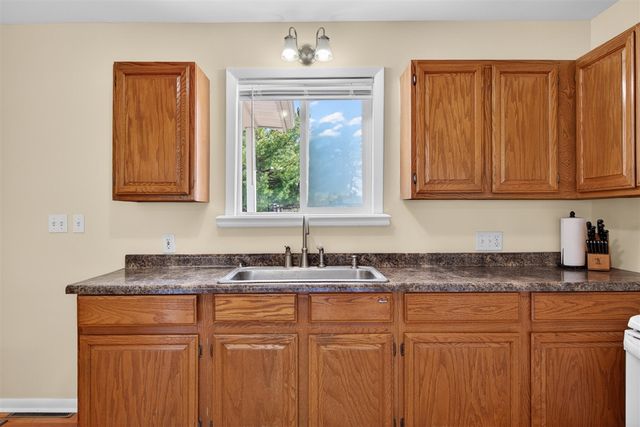 11640 Cedar Court, Jerome, MI 49249
