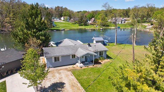 11640 Cedar Court, Jerome, MI 49249