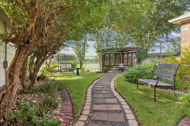 10743 Karter Court, Houston, TX 77064