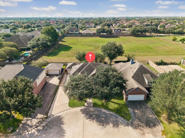 10743 Karter Court, Houston, TX 77064