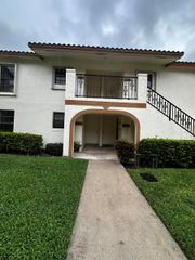 321 Olivewood Place 121, Boca Raton, FL 33431