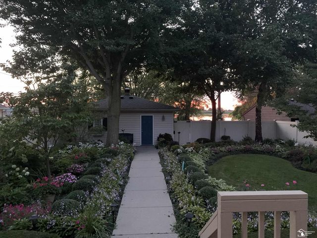 12710 N Lakeshore Drive, La Salle Twp, MI 48145