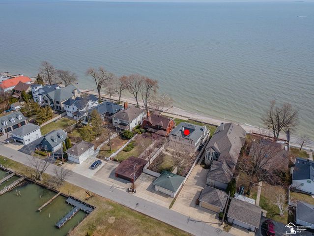 12710 N Lakeshore Drive, La Salle Twp, MI 48145