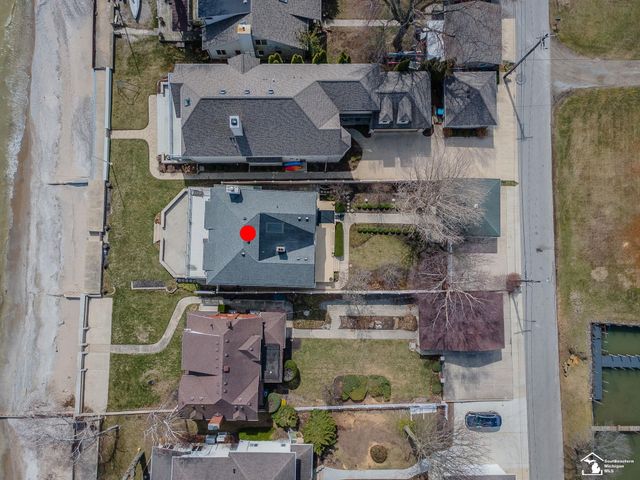 12710 N Lakeshore Drive, La Salle Twp, MI 48145