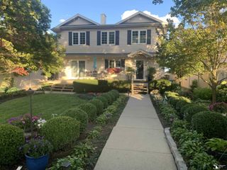 12710 N Lakeshore Drive, La Salle Twp, MI 48145