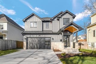 954 Osterman Avenue, Deerfield, IL 60015