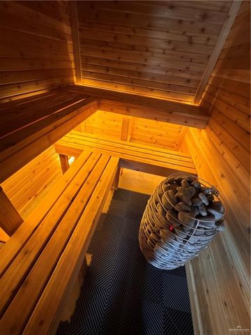 800 Grambling Avenue, Mcallen, TX 78504