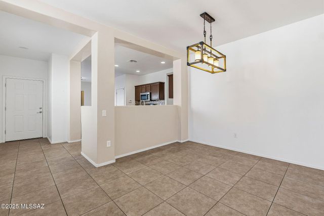 539 W Calle Sombra Linda, Sahuarita, AZ 85629