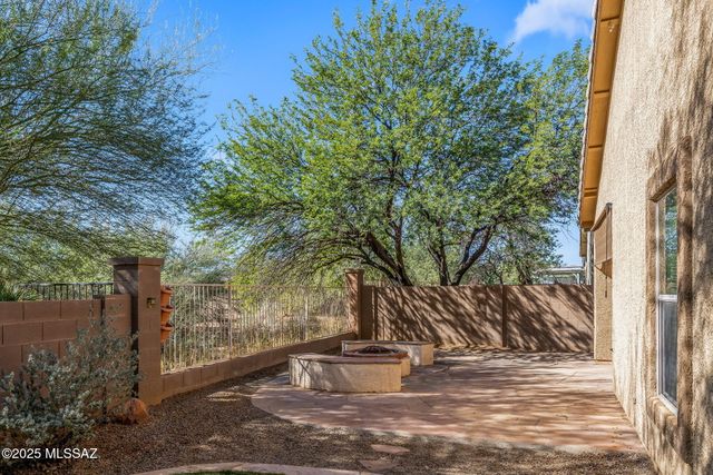 539 W Calle Sombra Linda, Sahuarita, AZ 85629