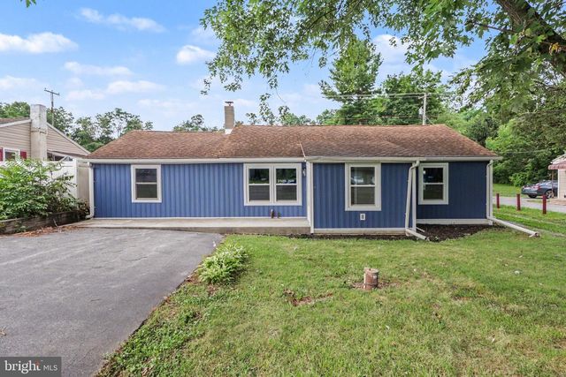 1500 NEWVILLE ROAD, Carlisle, PA 17015