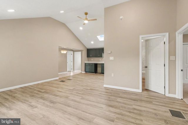 1500 NEWVILLE ROAD, Carlisle, PA 17015