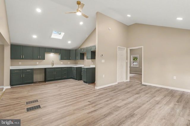 1500 NEWVILLE ROAD, Carlisle, PA 17015