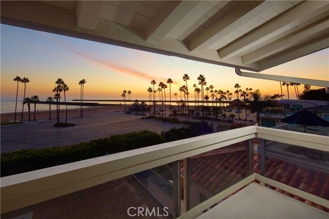 3024 Breakers Drive, Corona Del Mar (newport Beach), CA 92625