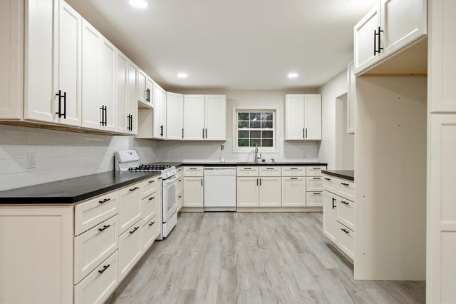 5313 Park Avenue, Hot Springs, AR 71901