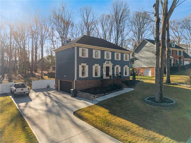 1498 Summer Hollow Trail, Lawrenceville, GA 30043