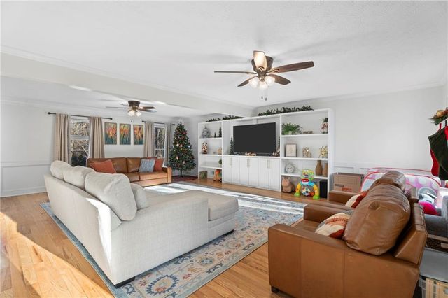 1498 Summer Hollow Trail, Lawrenceville, GA 30043