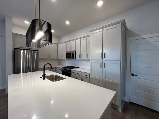 559 Mission Trail, Arlington, TX 76010