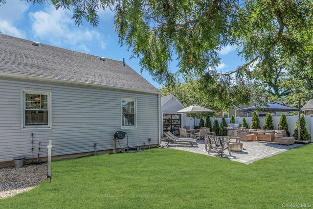 2544 Yorktown Street, Oceanside, NY 11572