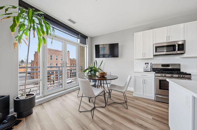 1145 N High Street, 202, Columbus, OH 43201