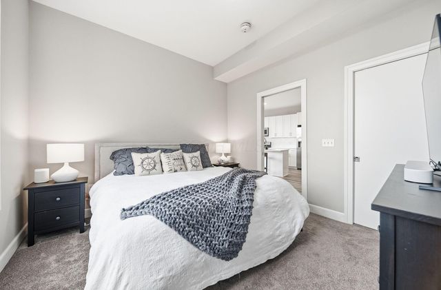 1145 N High Street, 202, Columbus, OH 43201