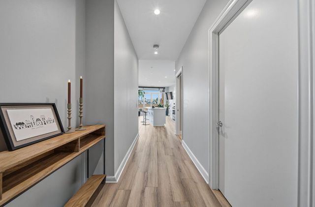 1145 N High Street, 202, Columbus, OH 43201