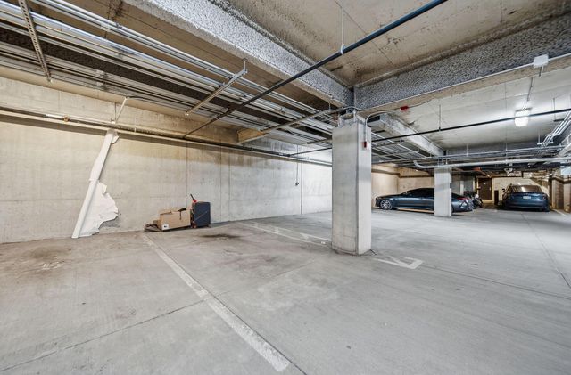 1145 N High Street, 202, Columbus, OH 43201