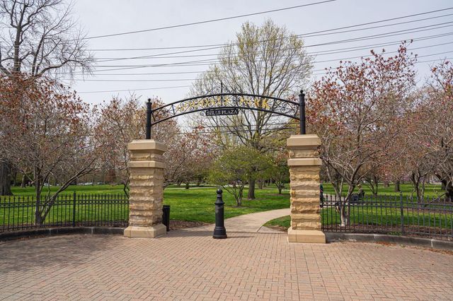 1145 N High Street, 202, Columbus, OH 43201